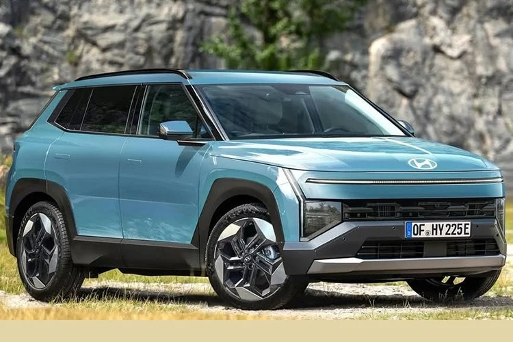 L’habitacle du Hyundai Tucson 2026 dévoile une planche de bord épurée avec deux grands écrans